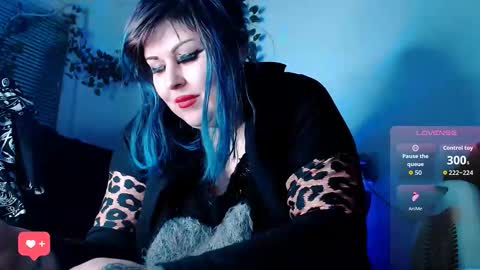 OlivePsy online show from 11.26.25