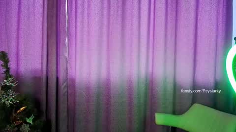 Snapshot of psyheya chatting on 12.26.24 LUCY -----    online show from 12.26.24