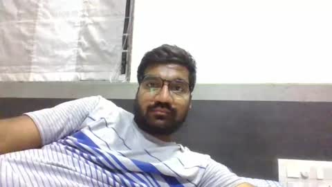 Snapshot of ptl1711 chatting on 12.31.24 ptl1711 online show from 12.31.24