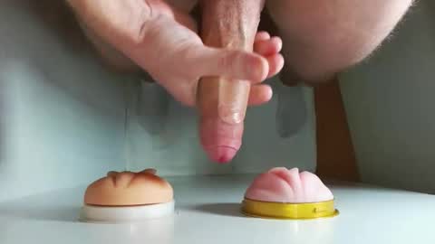 Snapshot of pude90 chatting on 09.29.25 PuDe90 online show from 09.29.25