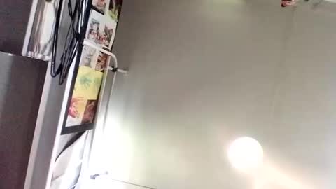 Snapshot of puffingoodtime chatting on 01.11.25 puffingoodtime online show from 01.11.25