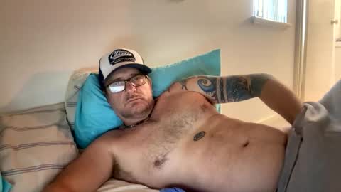 Snapshot of pulllin4u chatting on 05.27.26 pulllin4u online show from 05.27.26