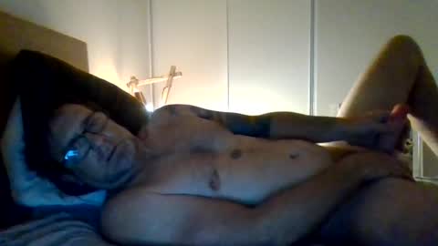 Snapshot of pulllin4u chatting on 07.01.26 pulllin4u online show from 07.01.26