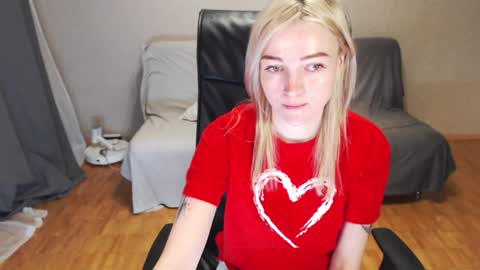 Polly online show from 12.20.24