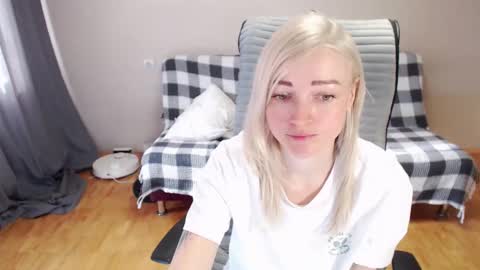 Polly online show from 03.16.26