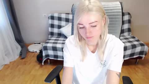 Polly online show from 03.20.26