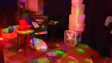 punkrunr083 online show from 09.17.25