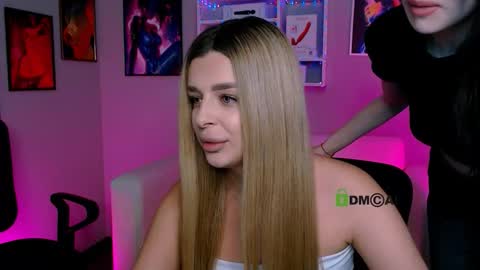 pure angel1 online show from 10.17.25