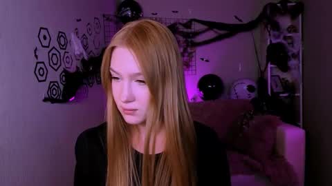 pure angel1 online show from 10.22.25