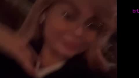 Snapshot of purebeautie chatting on 12.18.25 Katty online show from 12.18.25