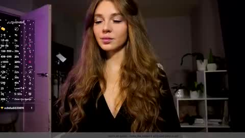 Snapshot of purple_baby chatting on 12.20.25 Sasha wait you here 6 of November. will celebrate my B- day online show from 12.20.25