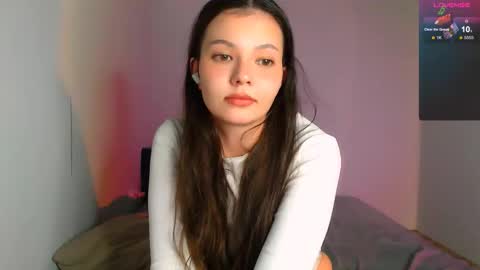 Carolyn online show from 10.18.25