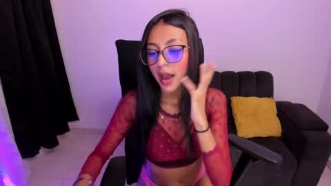 Snapshot of purplemegan chatting on 03.09.26 MEGANNNN online show from 03.09.26