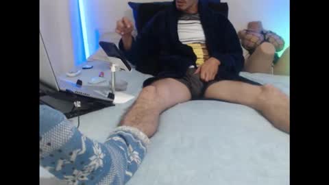 Snapshot of pussyhunterpt chatting on 11.23.25 Ruck Fules online show from 11.23.25