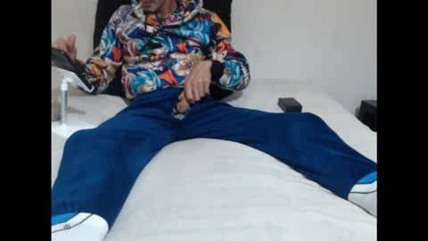 Snapshot of pussyhunterpt chatting on 12.15.25 Ruck Fules online show from 12.15.25