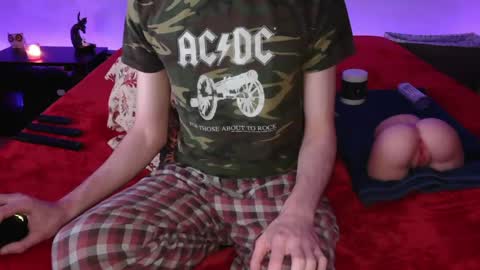 pussylover2182 online show from 03.05.25