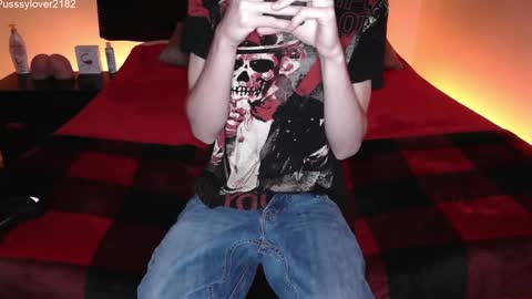 pussylover2182 online show from 09.24.25