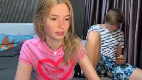 Snapshot of pussymoneywet chatting on 01.17.26 Lina online show from 01.17.26