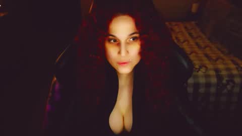 Kitty online show from 12.21.25