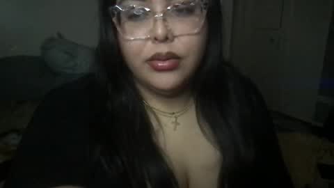 Snapshot of pytbbw chatting on 01.09.25 Prettypink Tinyhole online show from 01.09.25