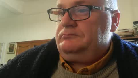 pytongru70 online show from 12.31.24