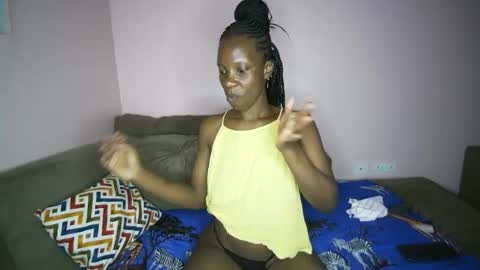 Snapshot of q_pretty chatting on 01.08.26 Ivy a little girl full of dreams....be my best online show from 01.08.26