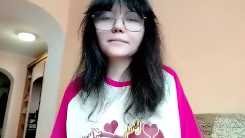 Qiana online show from 02.27.26