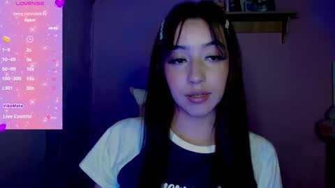 Snapshot of quee_tiana chatting on 09.24.25 your princess online show from 09.24.25