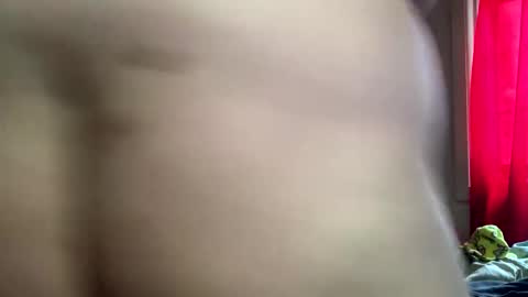 Snapshot of queeeendeepthrot chatting on 11.10.25 Bigtitanalslut online show from 11.10.25