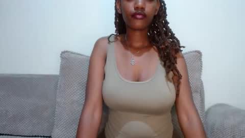 queen74890 online show from 09.16.25