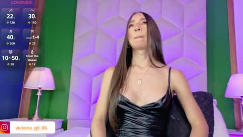 Queen Violet online show from 05.05.26