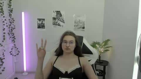 Amelie online show from 06.30.26