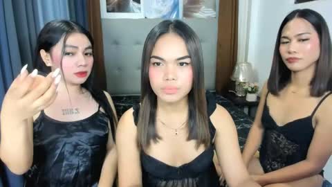 Snapshot of queen_arnie4utsxxx chatting on 04.13.26 Arnie online show from 04.13.26
