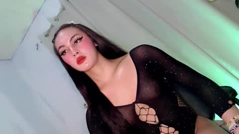 Snapshot of queen_danaya chatting on 03.29.26 queen_danaya online show from 03.29.26