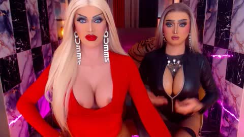 Snapshot of queen_destroyerx chatting on 11.17.25 MAGDA online show from 11.17.25