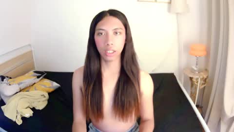 queen_gia online show from 04.23.26
