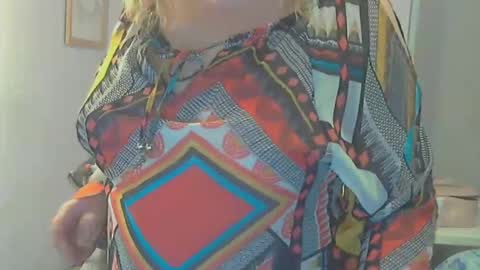 Snapshot of queen_jane8 chatting on 12.16.24 queen_jane8 online show from 12.16.24