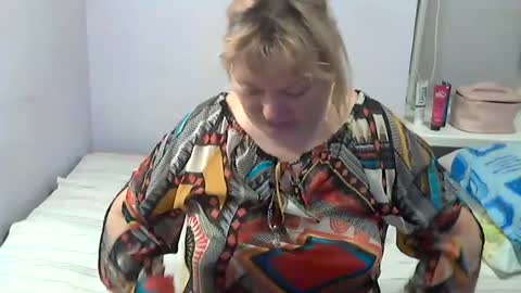 Snapshot of queen_jane8 chatting on 07.06.26 queen_jane8 online show from 07.06.26