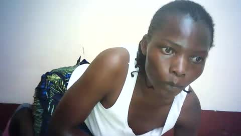 Snapshot of queen_joan chatting on 02.02.25 queen_joan online show from 02.02.25