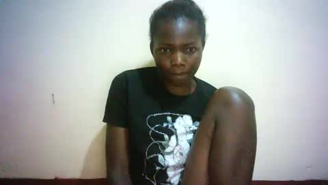 Snapshot of queen_joan chatting on 02.26.25 queen_joan online show from 02.26.25