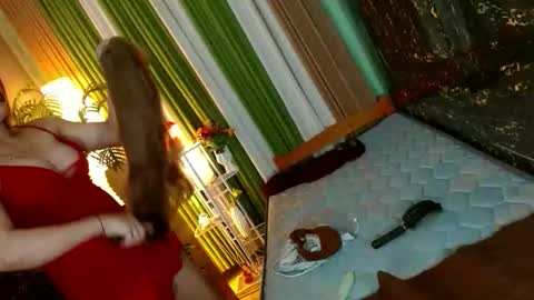 Kendal  online here from 6am-3pm philippine time online show from 05.19.26