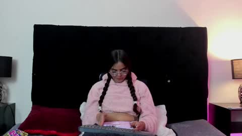 queen_misy online show from 05.10.26
