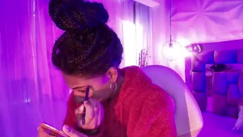 Snapshot of queen_perla_ chatting on 07.31.26 online show from 07.31.26