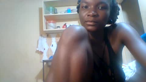 queenate581501024 online show from 07.15.26