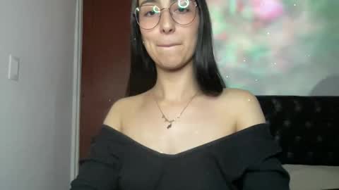 queenbyte_18 online show from 05.01.26