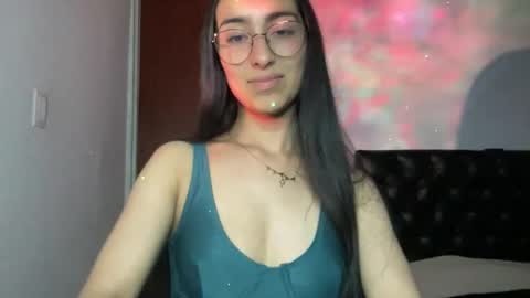 queenbyte_18 online show from 05.05.26