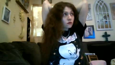 Snapshot of queencrimsonlvx chatting on 07.12.26 queencrimsonlvx online show from 07.12.26