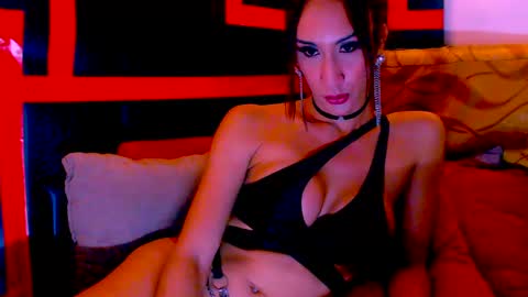 LadyAlpa online show from 12.30.24