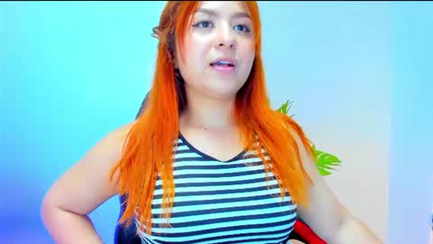 Snapshot of queengrett chatting on 07.26.26 Queen online show from 07.26.26