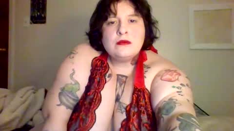 Snapshot of queenjezabel444 chatting on 12.15.24 QueenJezabel online show from 12.15.24
